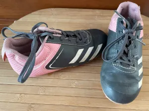 Adidas pink & gray softball cleats size 12K - size Shoes:      12 & 12.5 (Little Kid)