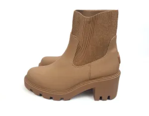 Carvela pink chunky heel rain boots size 40