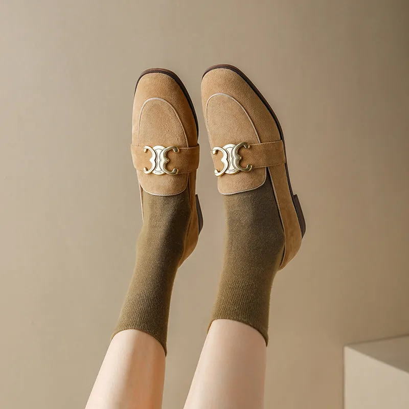 Cataleya Womens Suede Loafers with Chain