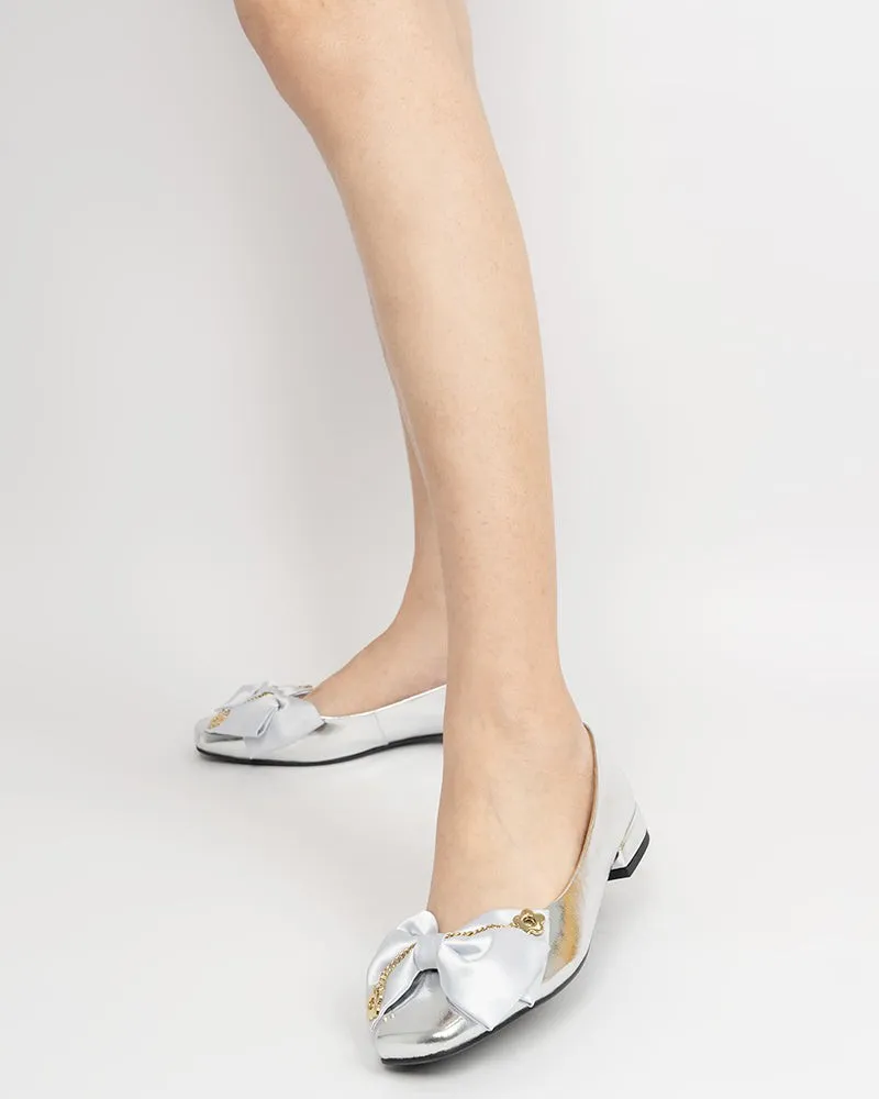 Chain & Bow Decor Chunky Heel Loafers