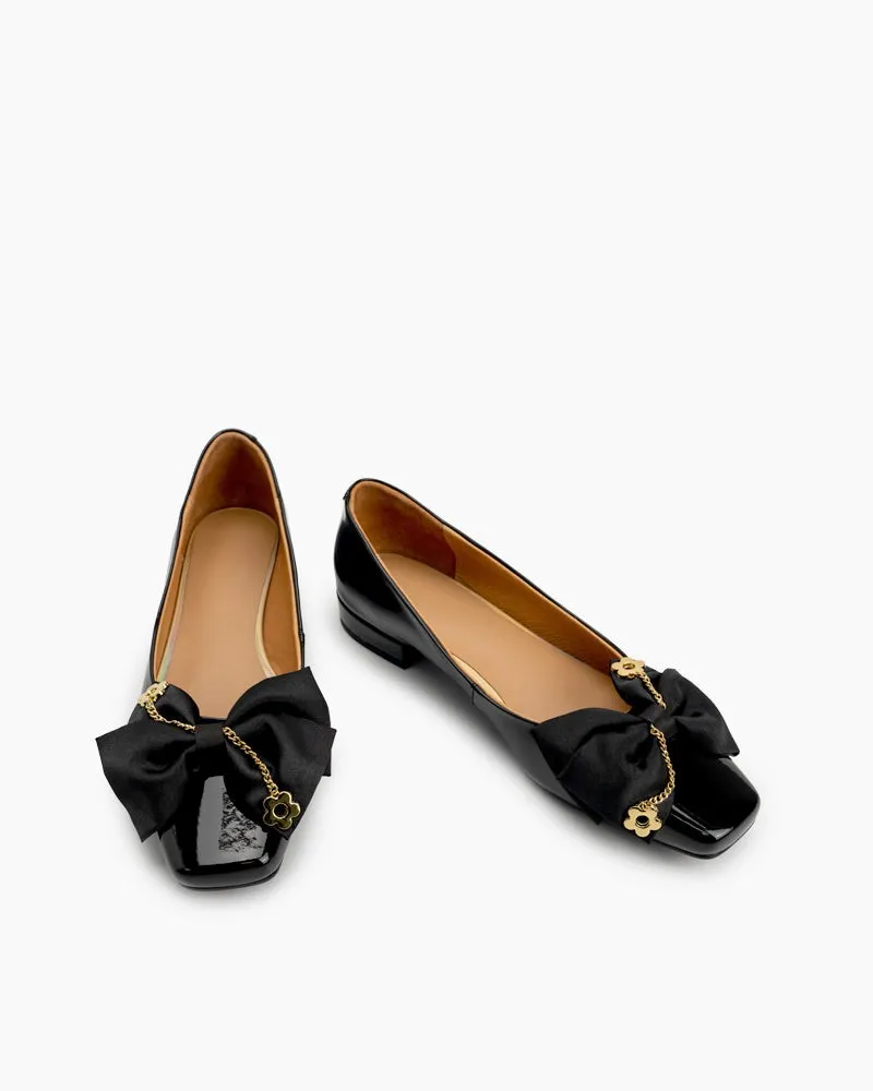 Chain & Bow Decor Chunky Heel Loafers