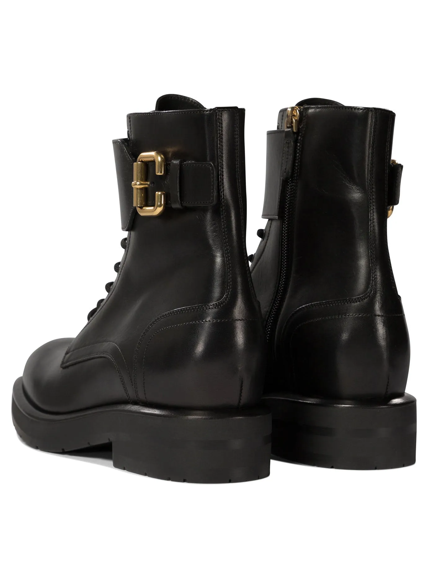 CHLOÉ Elegant Leather Ankle Boots for Women