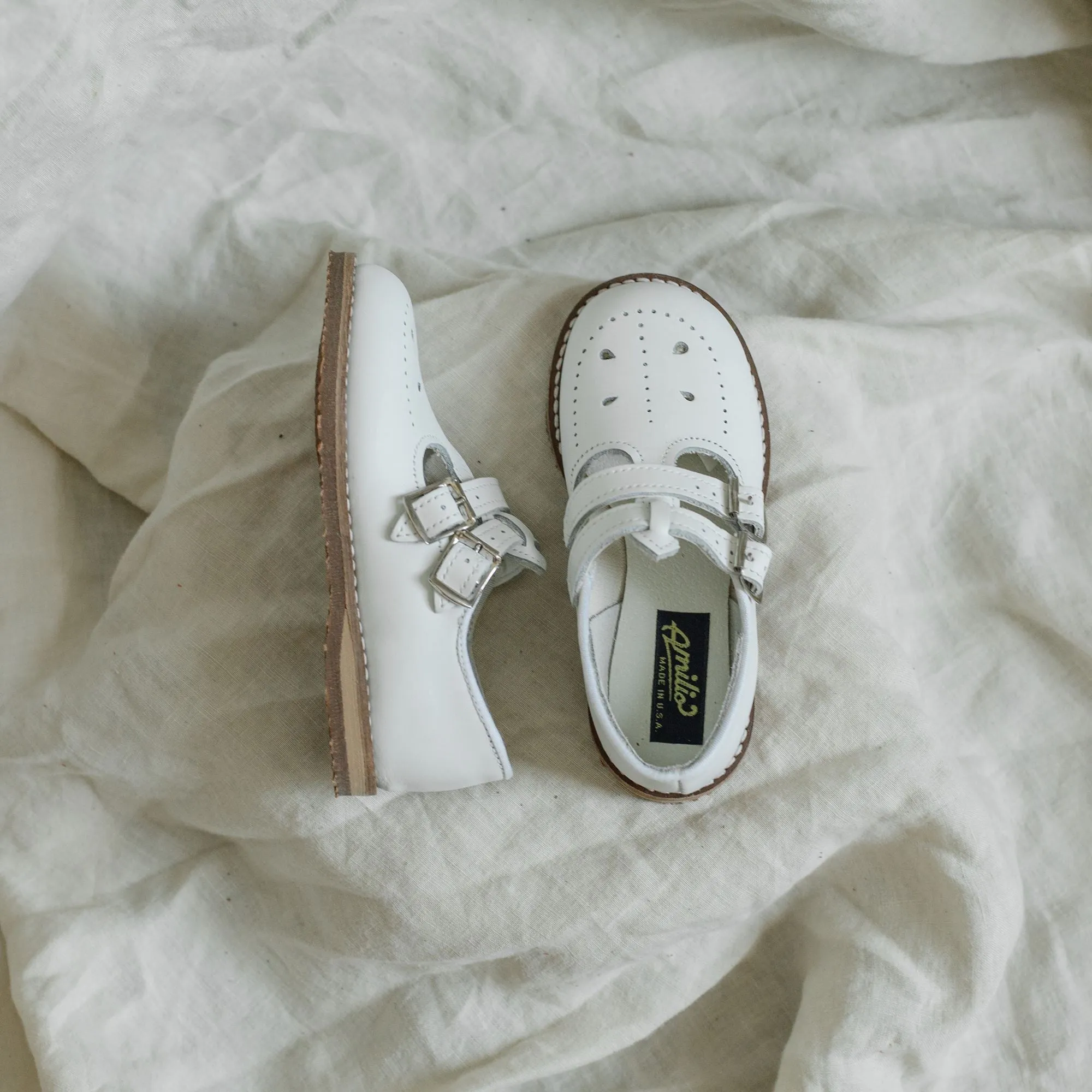 Claire T-Strap | White