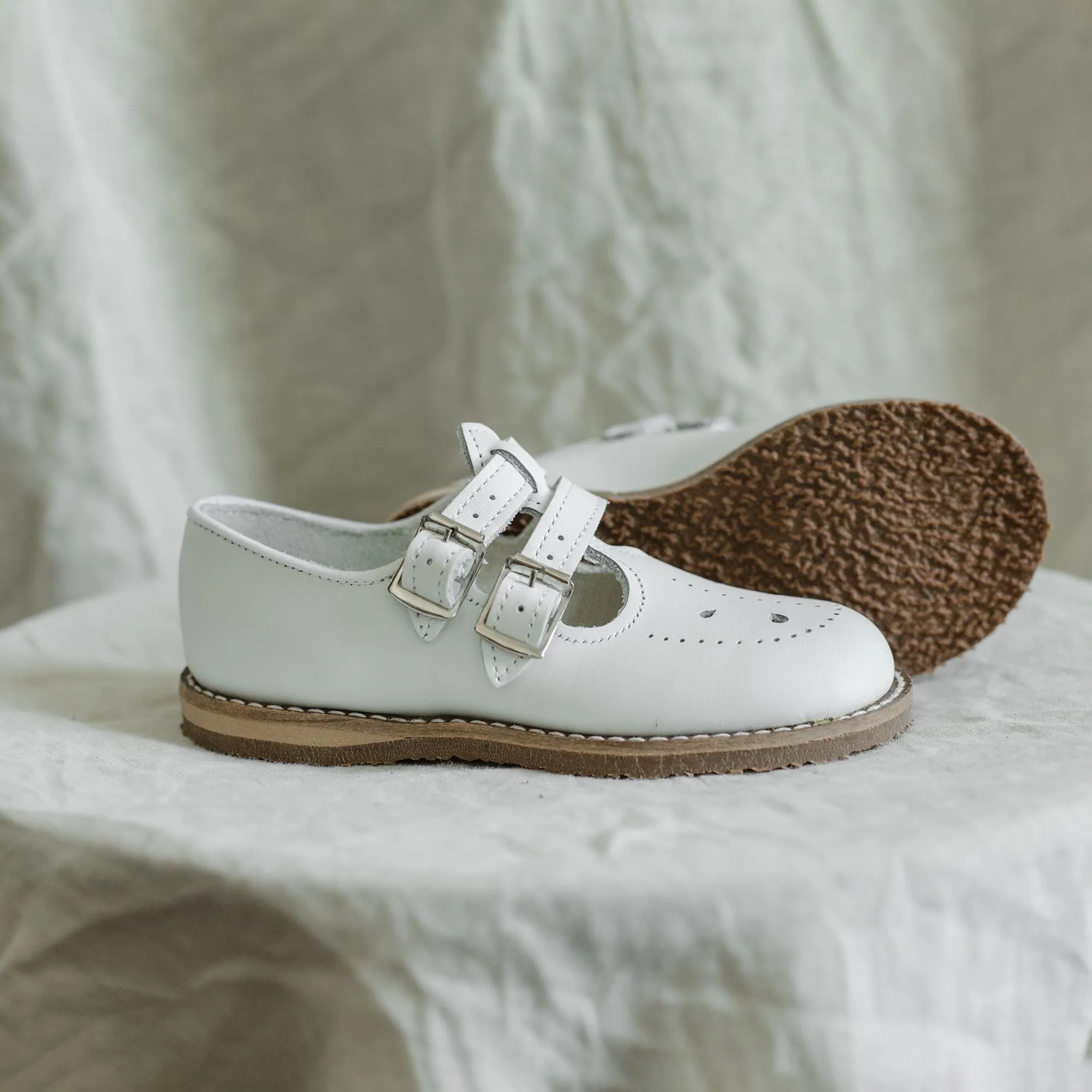 Claire T-Strap | White