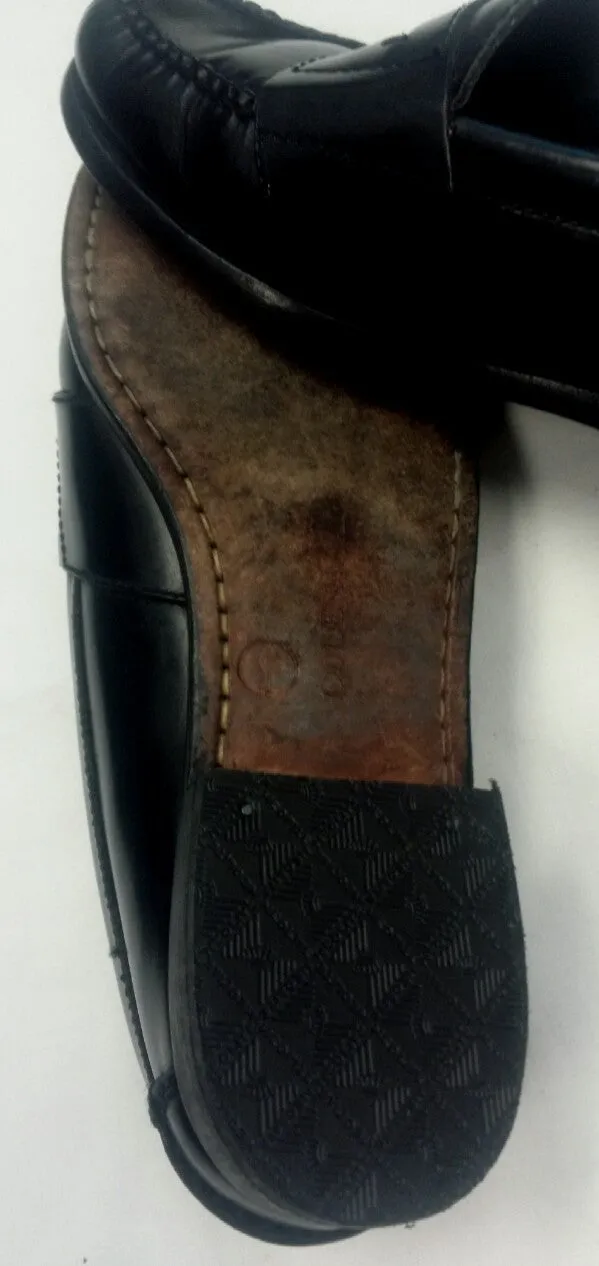 Cole Haan Classic Black Penny Loafers- YOUTH size 4.5M