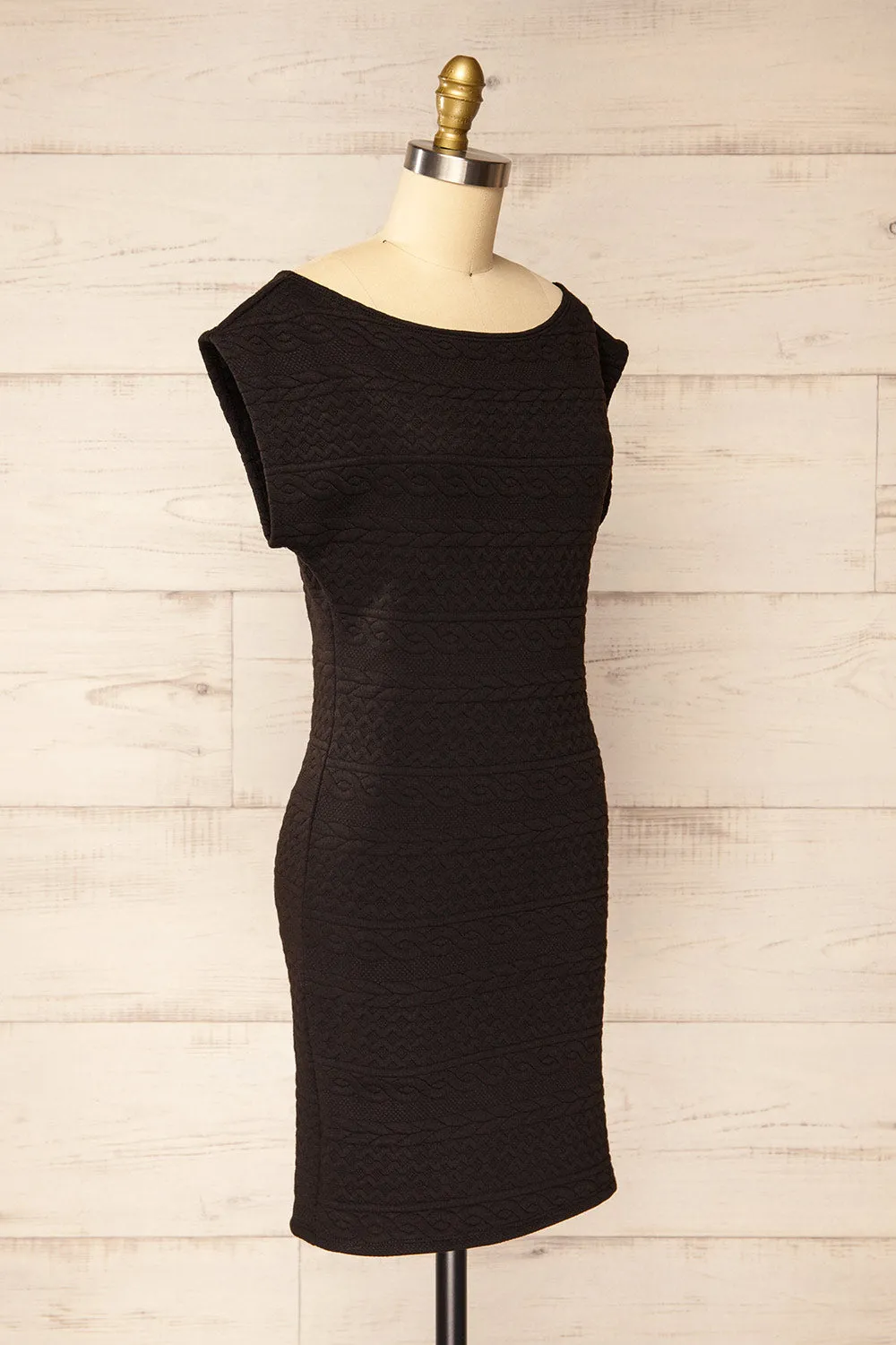 Eva-Marie Black | Cable Pattern Short Dress