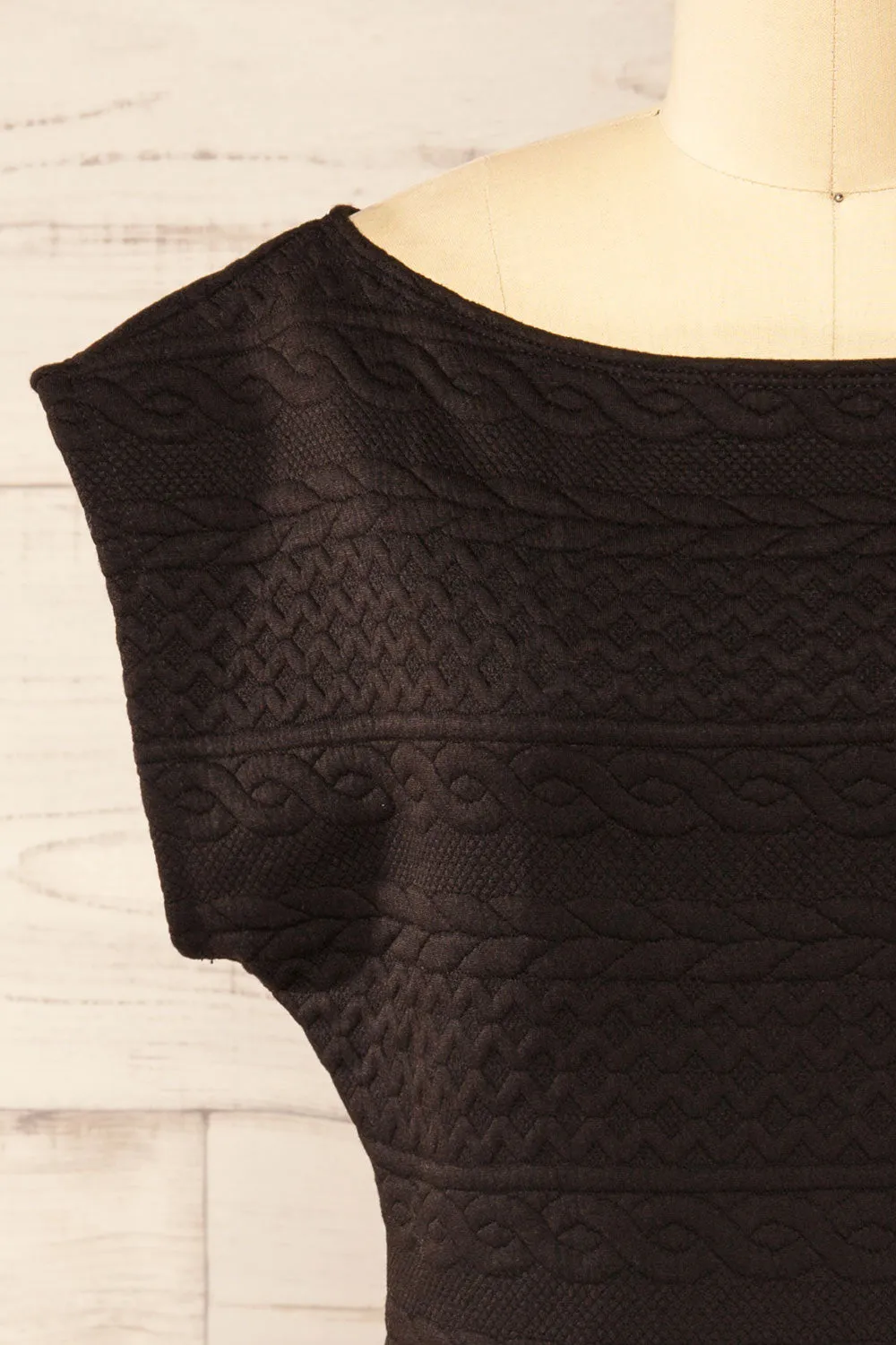 Eva-Marie Black | Cable Pattern Short Dress