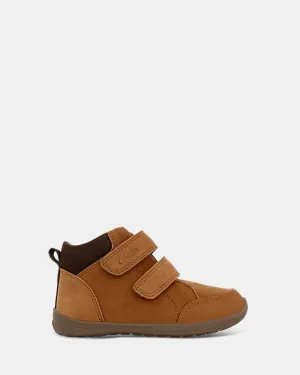 Max Dark Tan