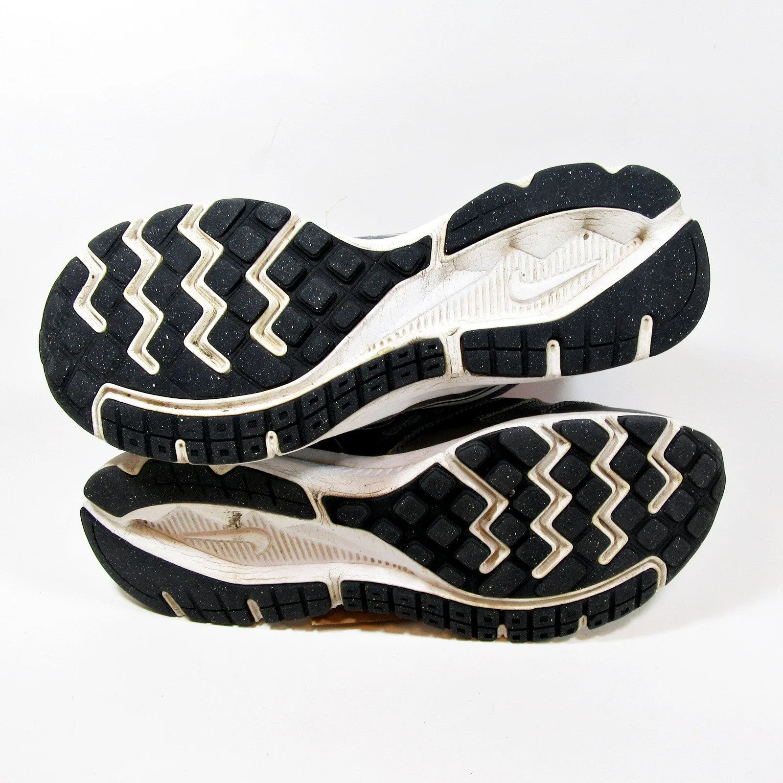 NIKE - Downshifter 6