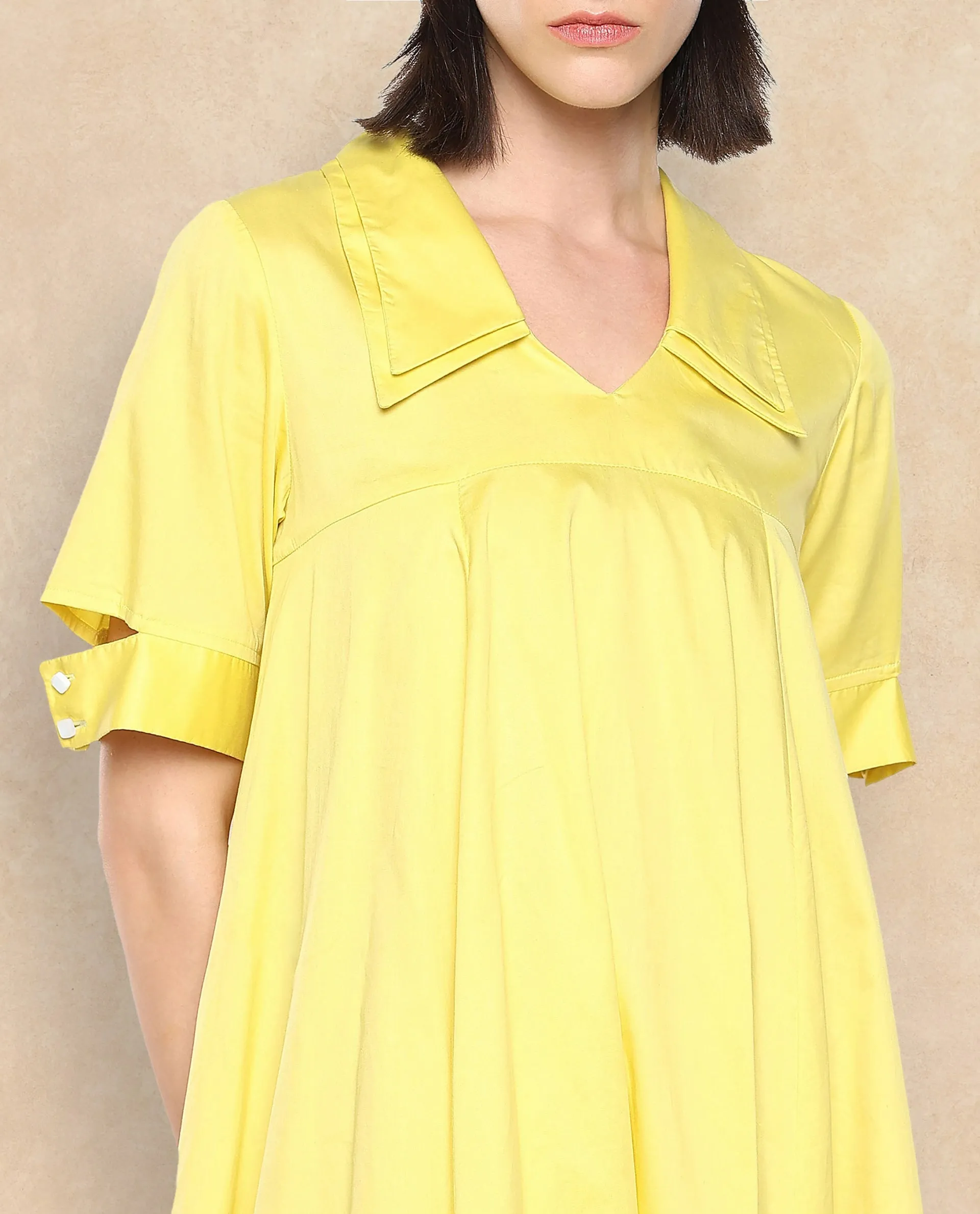 Rareism Women Qurad Yellow Plain Dress