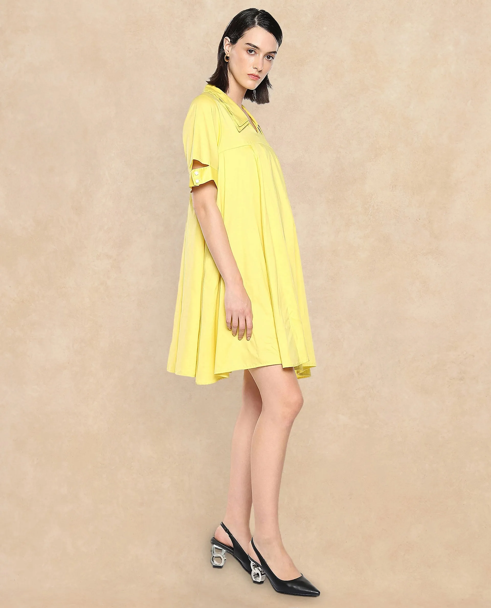 Rareism Women Qurad Yellow Plain Dress