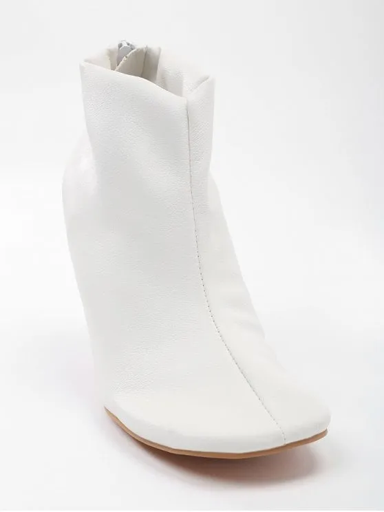 Trendy Stiletto Back Zip Pointed Toe Boots