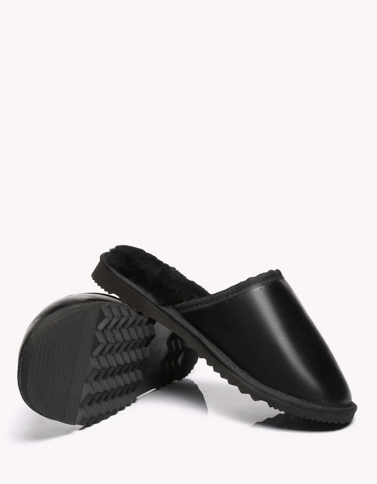 URBAN UGG® Scuff Mens