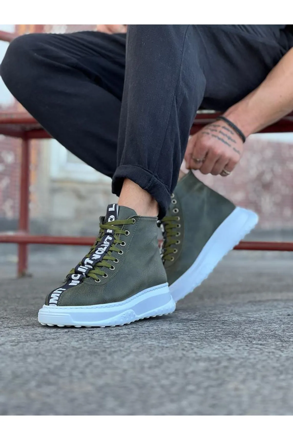 WG03 Khaki Men's Half Ankle Boots