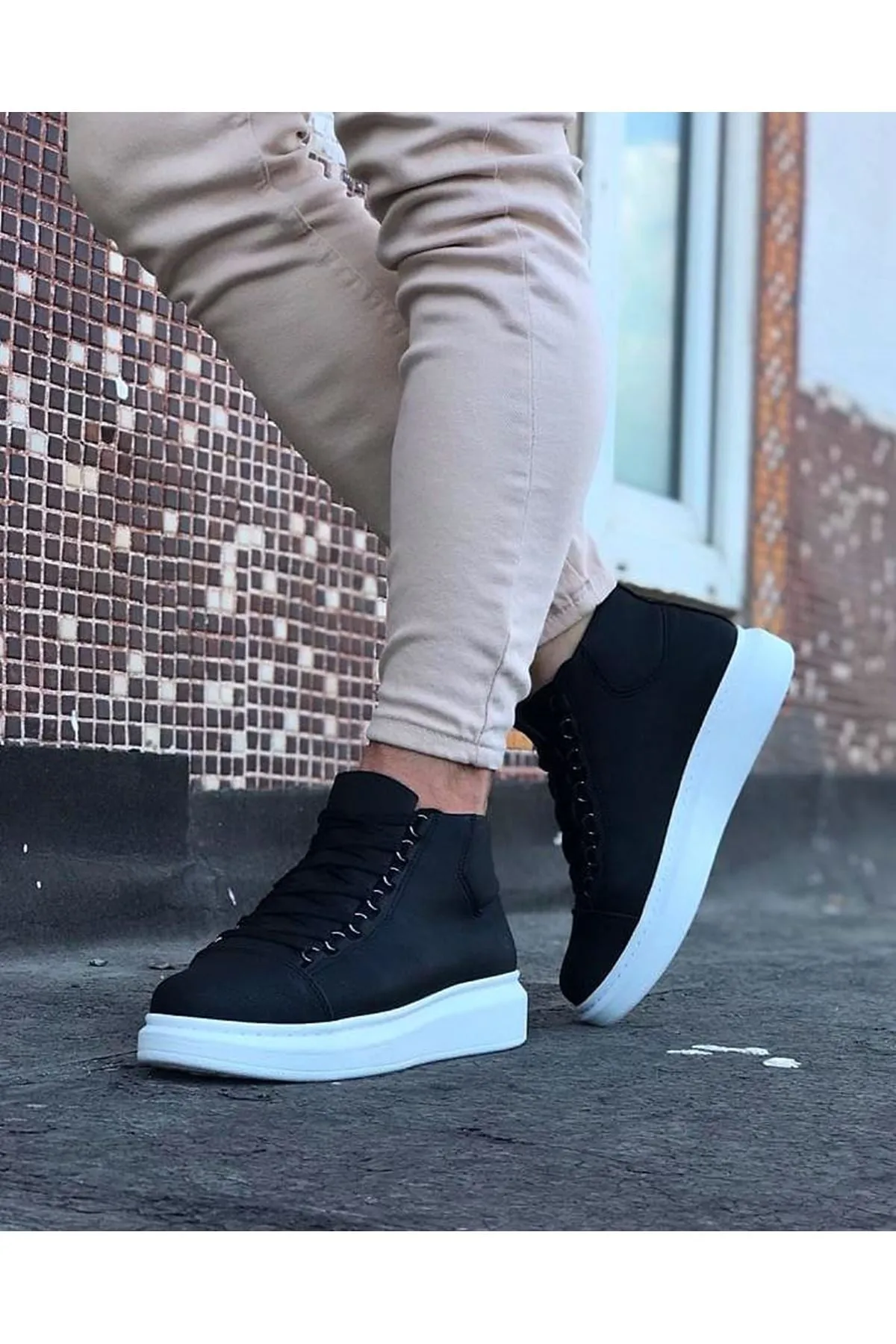WG032 Black Lace-up Sneakers Half Ankle Boots