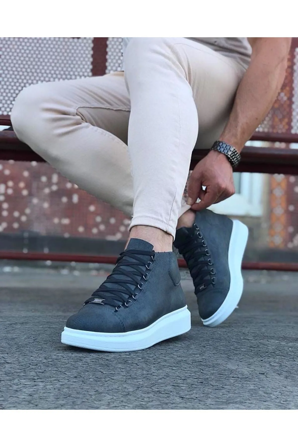 WG032 Gray Lace-up Sneakers Half Ankle Boots