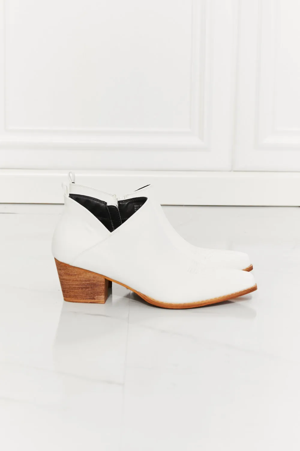 White Booties Women's Shoes Cowboy Boots with short heel