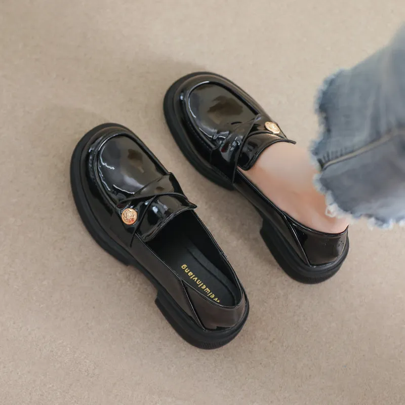 Women Retro Glossy Leather Casual Loafers